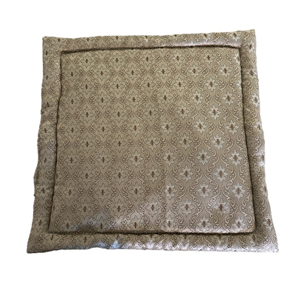 Puffy Dog Bed - Picture 3 of 3